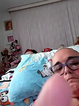 Yarry40 online show from April 24, 2026, 4:42 pm