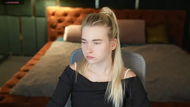 Snapshot of Ava_kiss054 chatting on June 12, 2026, 6:38 pm Ava kiss054 online show from June 12, 2026, 6:38 pm