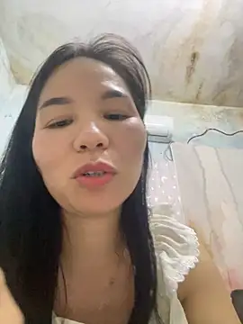 Snapshot of xiaonan- chatting on November 7, 2025, 2:32 pm xiaonan- online show from November 7, 2025, 2:32 pm