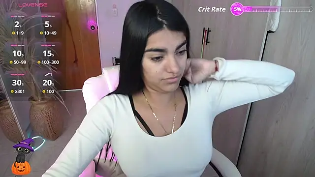 Snapshot of amarasilk_ chatting on November 9, 2025, 12:20 pm amarasilk online show from November 9, 2025, 12:20 pm