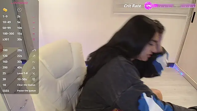 amarasilk  online show from March 17, 2026, 2:25 am