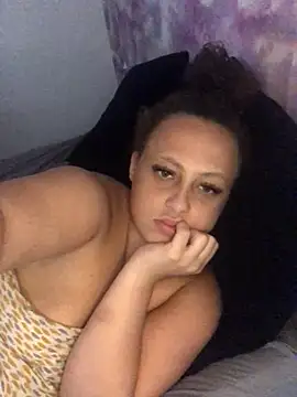 Snapshot of Welsh_Maya19X chatting on October 3, 2025, 10:17 am Welsh Maya19X online show from October 3, 2025, 10:17 am