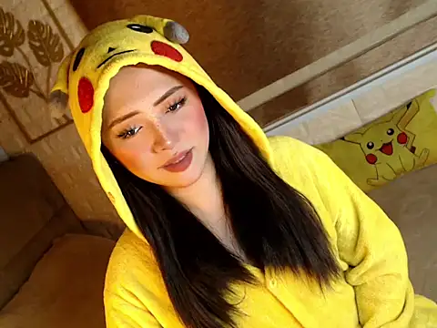 Snapshot of yourdevilsweettsx chatting on December 20, 2025, 11:35 am yourdevilsweettsx online show from December 20, 2025, 11:35 am