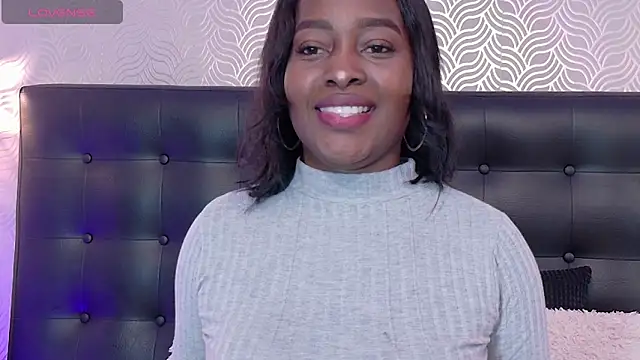 Snapshot of NaiaraMasson_ chatting on November 3, 2025, 12:31 pm NaiaraMasson online show from November 3, 2025, 12:31 pm