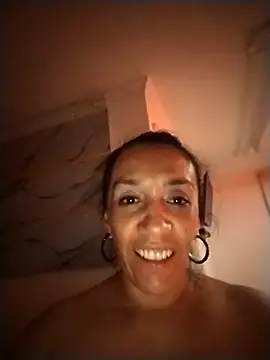 Snapshot of Shantey_Laurent chatting on March 28, 2026, 6:47 am Shantey Laurent online show from March 28, 2026, 6:47 am