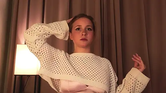 Snapshot of LoveSeekins chatting on November 23, 2025, 7:35 pm LoveSeekins online show from November 23, 2025, 7:35 pm