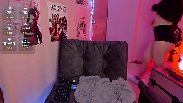 Snapshot of Mia_sky_1 chatting on October 28, 2025, 3:51 am Mia sky 1 online show from October 28, 2025, 3:51 am