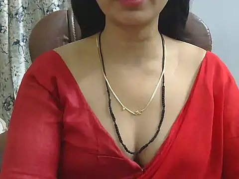 MISS SOMIYA online show from March 28, 2026, 7:04 pm