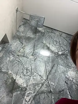 MrsAlice online show from September 25, 2025, 7:31 pm