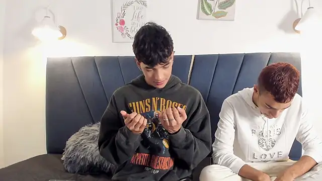 maicol cum23 online show from February 25, 2026, 8:19 pm