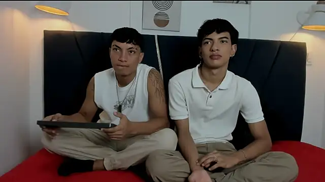 maicol cum23 online show from November 10, 2025, 3:06 pm