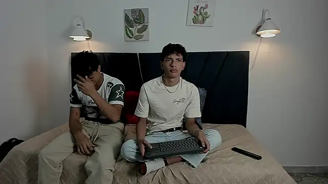 maicol cum23 online show from September 28, 2025, 1:07 pm