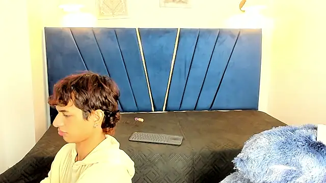 maicol cum23 online show from September 9, 2025, 11:25 pm