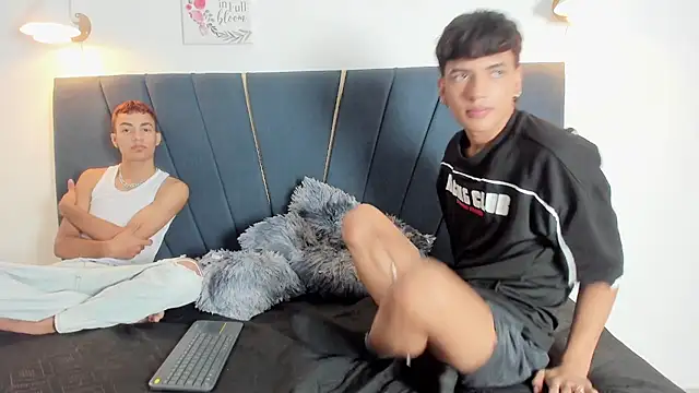 maicol cum23 online show from February 24, 2026, 1:39 am