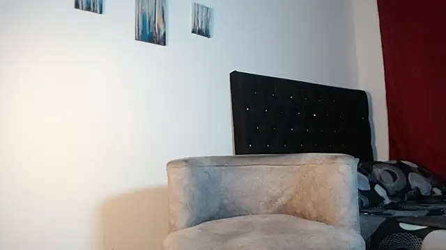 Snapshot of adriel_escalante chatting on December 16, 2025, 3:22 am adriel escalante online show from December 16, 2025, 3:22 am