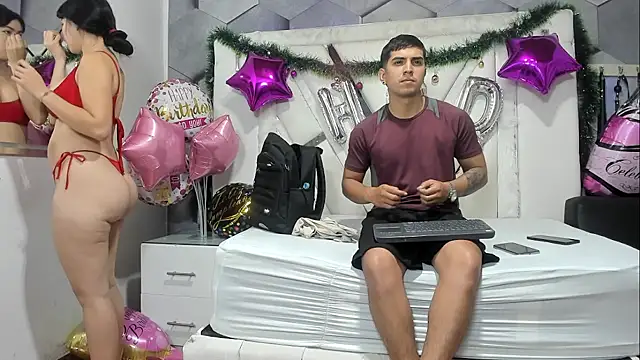 Sarahwalkerr online show from December 5, 2025, 8:28 pm