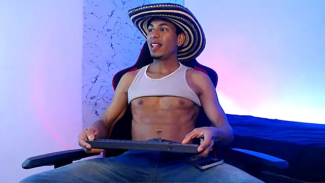 Snapshot of lorian_vikel chatting on November 15, 2025, 9:19 pm lorian vikel online show from November 15, 2025, 9:19 pm