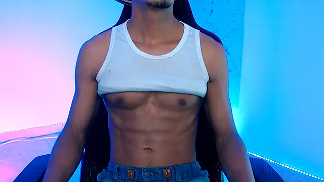 Snapshot of lorian_vikel chatting on October 29, 2025, 9:36 pm lorian vikel online show from October 29, 2025, 9:36 pm