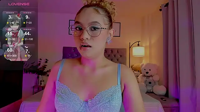 Snapshot of OxanaFedorova1- chatting on May 15, 2026, 9:02 pm OxanaFedorova1- online show from May 15, 2026, 9:02 pm
