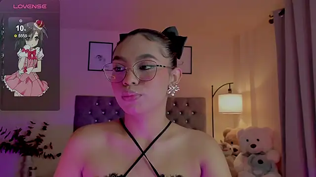 Snapshot of OxanaFedorova1- chatting on April 16, 2026, 9:39 pm OxanaFedorova1- online show from April 16, 2026, 9:39 pm