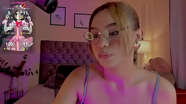 OxanaFedorova1- online show from November 21, 2025, 8:30 pm