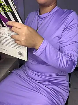 Snapshot of rhizanthella_ chatting on January 15, 2026, 7:17 pm rhizanthella online show from January 15, 2026, 7:17 pm