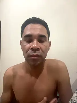 Snapshot of Reisy_HC chatting on September 20, 2025, 3:44 am Reisy HC online show from September 20, 2025, 3:44 am