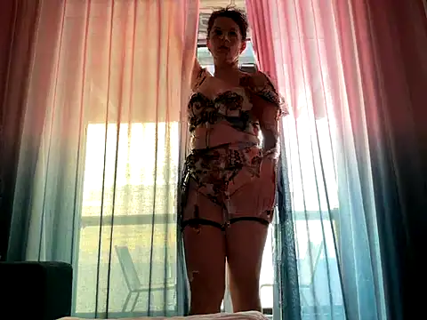 carynn online show from October 20, 2025, 10:54 pm