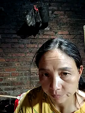 Snapshot of kemtuoi-sex chatting on October 6, 2025, 12:39 pm kemtuoi-sex online show from October 6, 2025, 12:39 pm