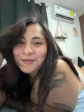Snapshot of Edalyn29 chatting on May 29, 2026, 11:16 am Edalyn29 online show from May 29, 2026, 11:16 am