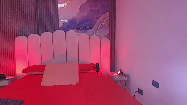 abbyrouss  online show from March 19, 2026, 3:06 am