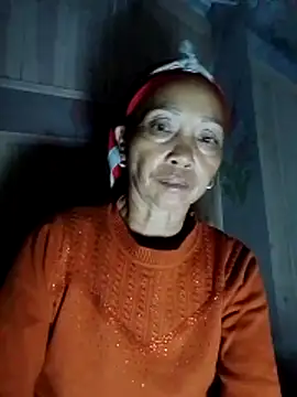 -Xuka-200 online show from November 15, 2025, 1:15 pm