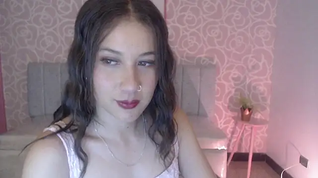 Snapshot of katty_s_ch chatting on October 10, 2025, 3:40 am katty s ch online show from October 10, 2025, 3:40 am