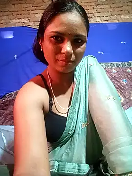 Snapshot of Notyriya7 chatting on October 28, 2025, 5:18 am Notyriya7 online show from October 28, 2025, 5:18 am