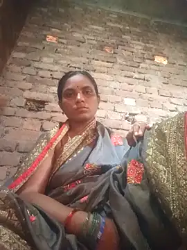 Snapshot of Notyriya7 chatting on October 10, 2025, 10:05 am Notyriya7 online show from October 10, 2025, 10:05 am