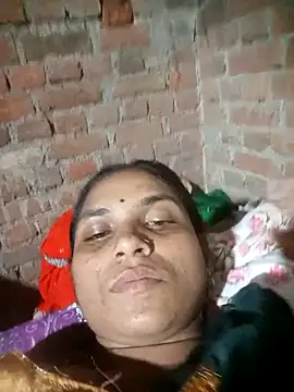 Snapshot of Notyriya7 chatting on October 9, 2025, 4:07 pm Notyriya7 online show from October 9, 2025, 4:07 pm