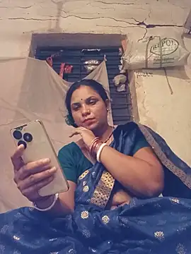 Notyriya7 online show from May 14, 2026, 3:42 pm
