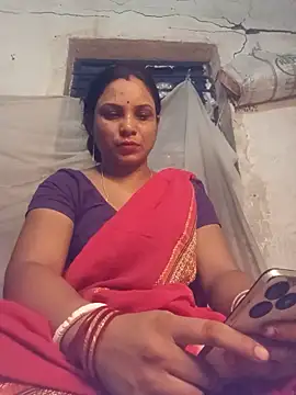 Notyriya7 online show from May 9, 2026, 12:41 pm