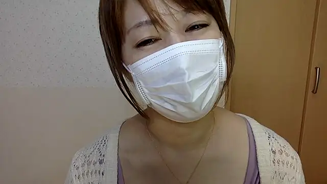 kitty kyoto online show from October 7, 2025, 2:51 pm