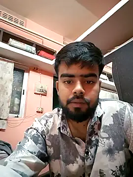 soniriyaa010101 online show from November 28, 2025, 8:20 pm