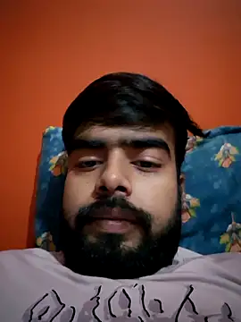 soniriyaa010101 online show from October 26, 2025, 9:10 am