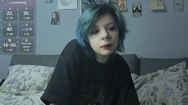 Snapshot of Alice_Zev chatting on October 22, 2025, 3:11 pm Alice Zev online show from October 22, 2025, 3:11 pm