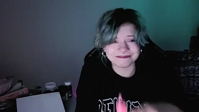 Snapshot of Alice_Zev chatting on September 21, 2025, 4:56 pm Alice Zev online show from September 21, 2025, 4:56 pm