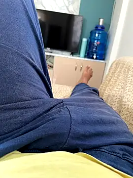 sunnu 97  online show from October 13, 2025, 7:43 am