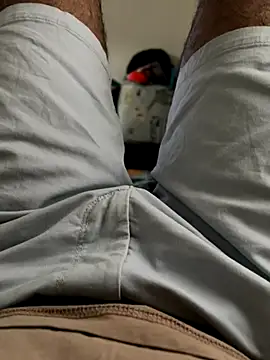 sunnu 97  online show from November 5, 2025, 4:37 am