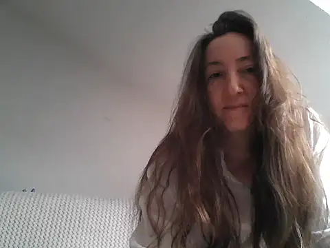 Snapshot of Valessya chatting on May 16, 2026, 11:09 am Valessya online show from May 16, 2026, 11:09 am