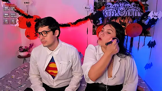 Snapshot of kylietimothee chatting on October 26, 2025, 7:03 pm kylietimothee online show from October 26, 2025, 7:03 pm