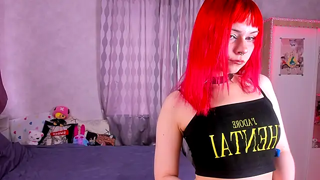 Snapshot of Margot_Berry chatting on September 21, 2025, 1:16 pm Margot Berry online show from September 21, 2025, 1:16 pm