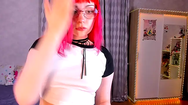 Snapshot of Margot_Berry chatting on September 25, 2025, 4:13 pm Margot Berry online show from September 25, 2025, 4:13 pm