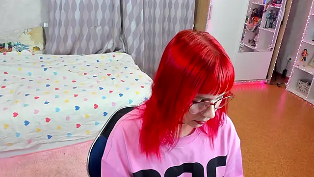 Snapshot of Margot_Berry chatting on October 8, 2025, 4:19 pm Margot Berry online show from October 8, 2025, 4:19 pm